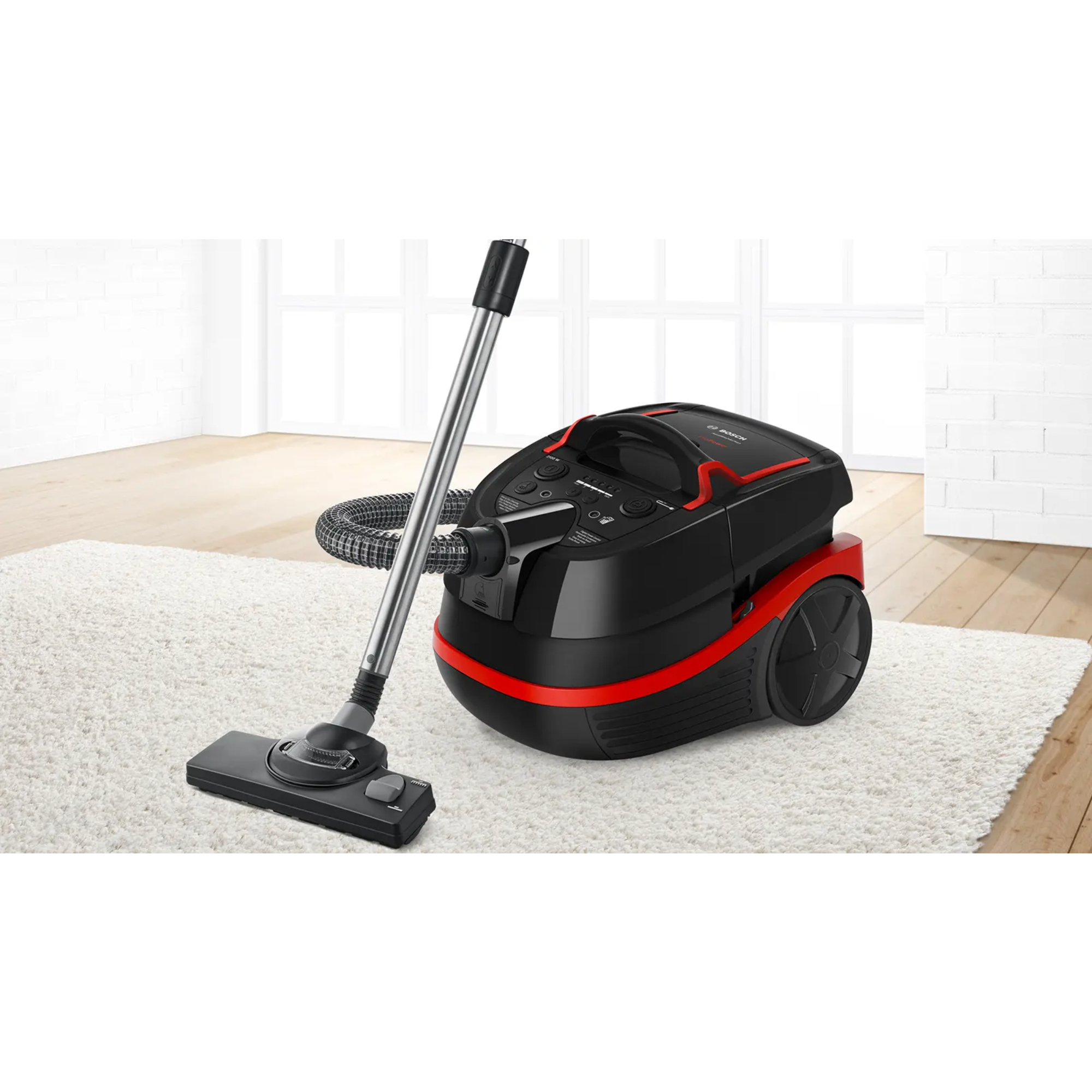 Пылесос моющий Bosch BWD421POW, черный в TehnoAdept