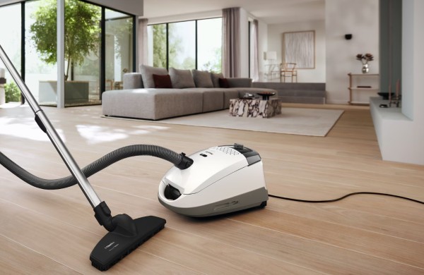 Пылесос Miele Guard S1 Parquet Flex BRWS Brilliant White, бриллиантовый белый в TehnoAdept