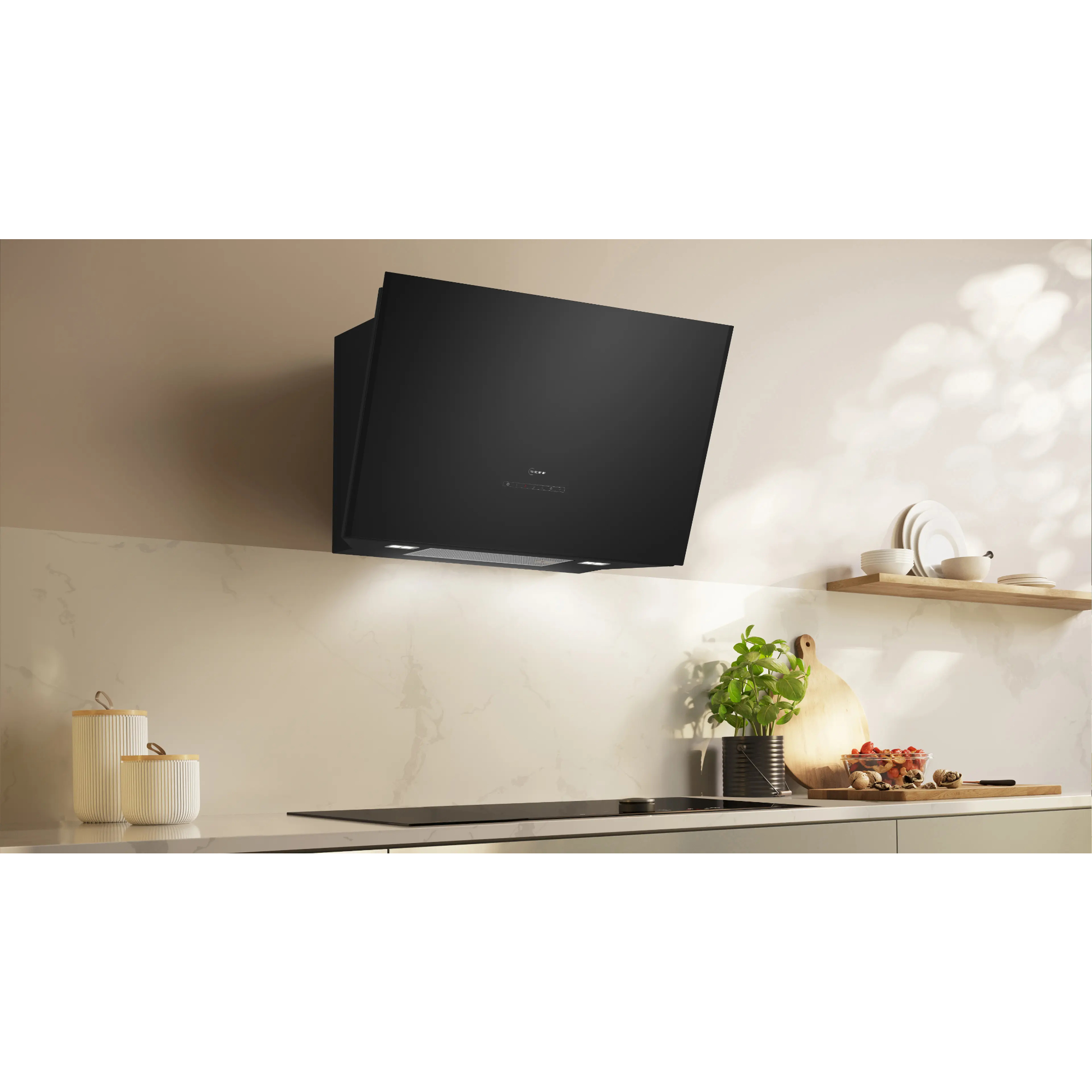 Вытяжка наклонная Neff D88IAN2S0, черный в TehnoAdept