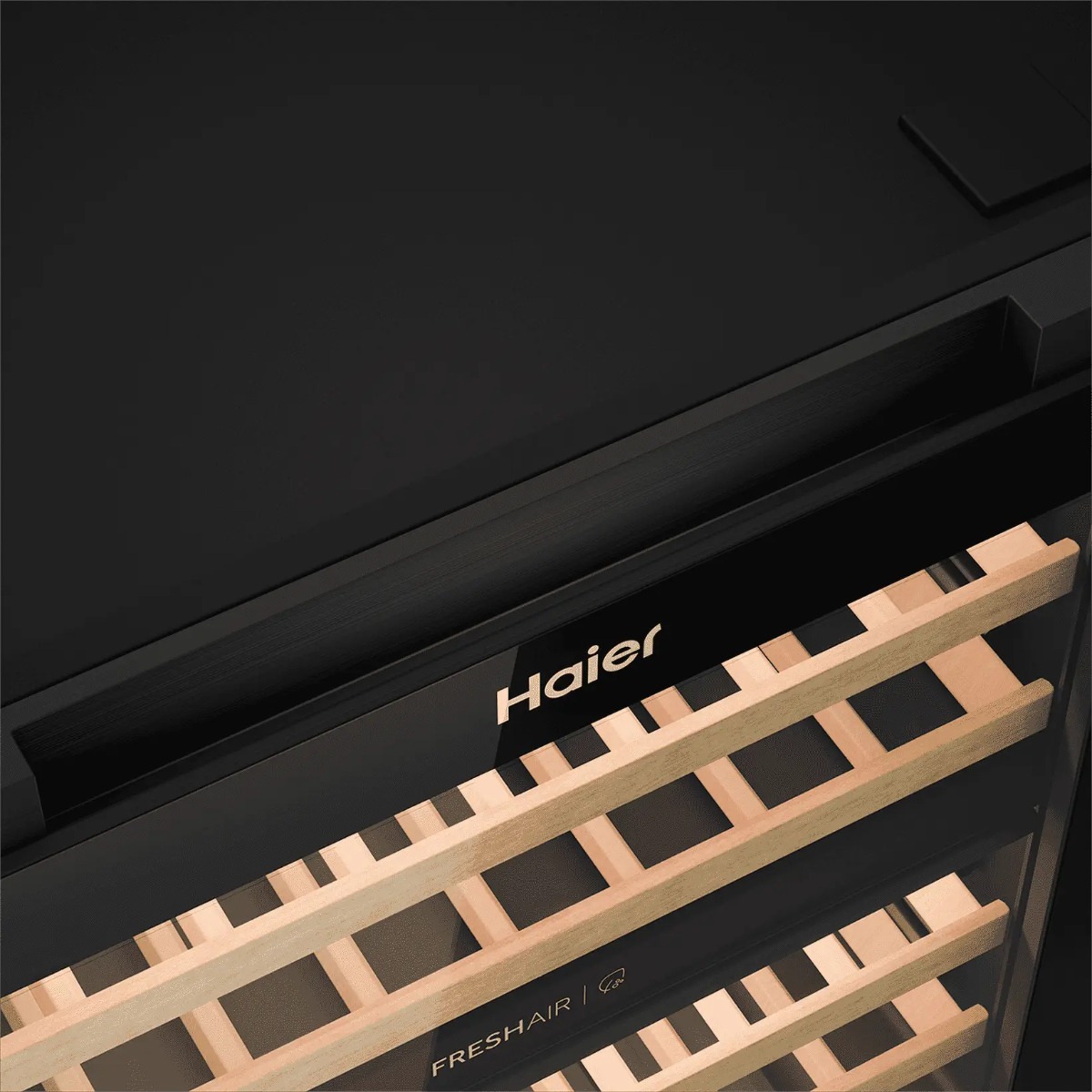 Винный шкаф встраиваемый Haier BIWC44GDAI в TehnoAdept