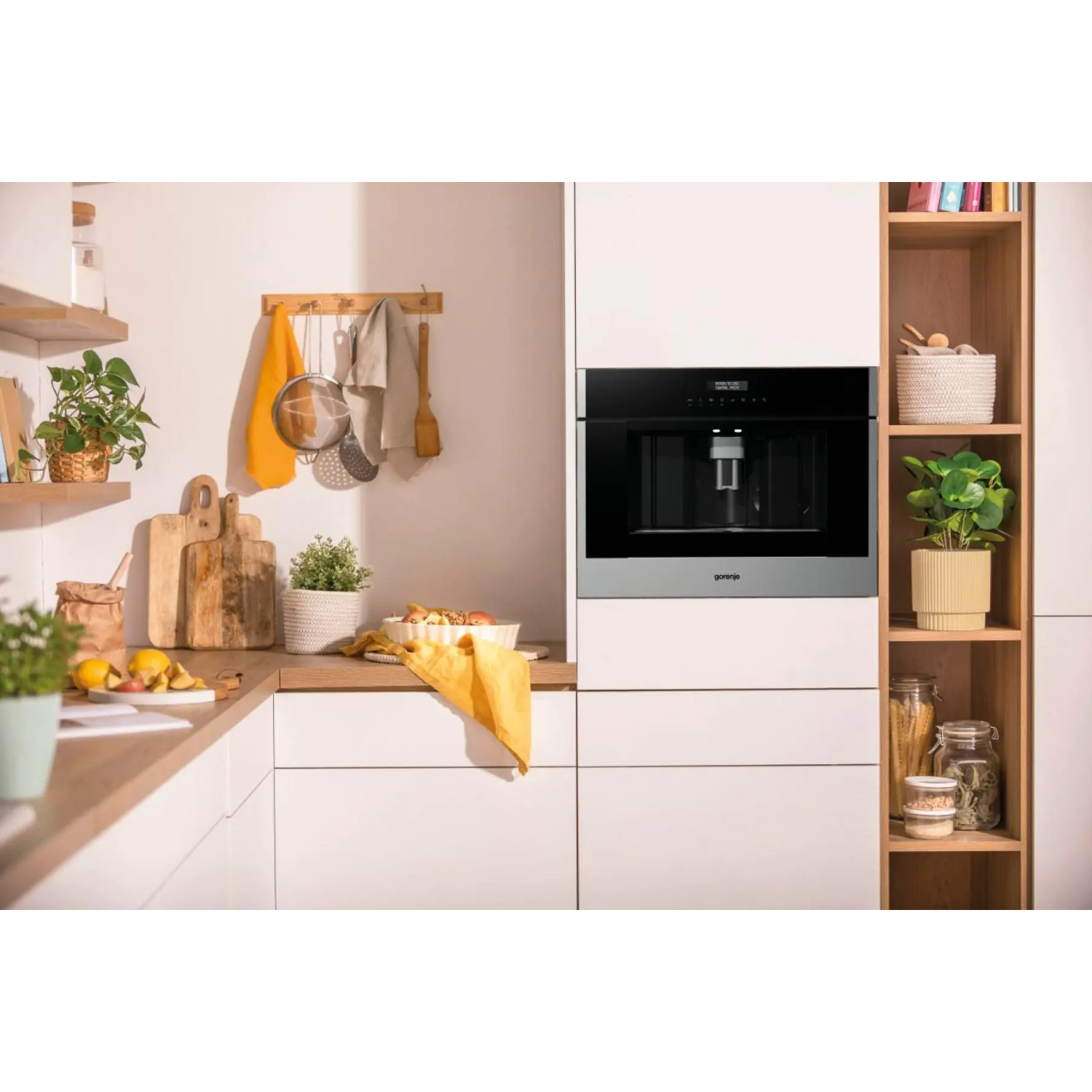 Кофемашина встраиваемая Gorenje CMA9200UX, нержавеющая сталь/черный в TehnoAdept