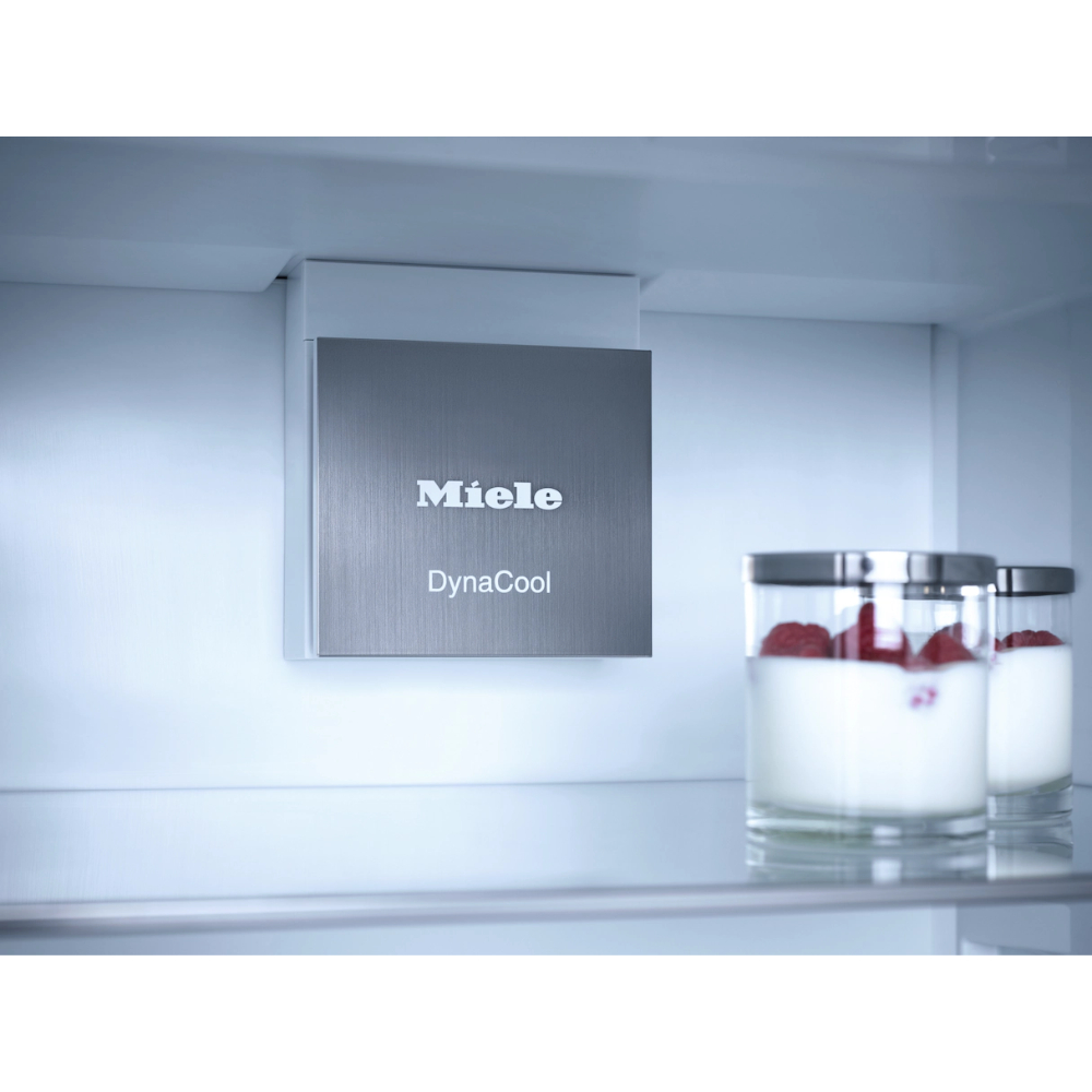 Холодильник встраиваемый Miele K 7747 C 125 Gala Edition, белый в TehnoAdept