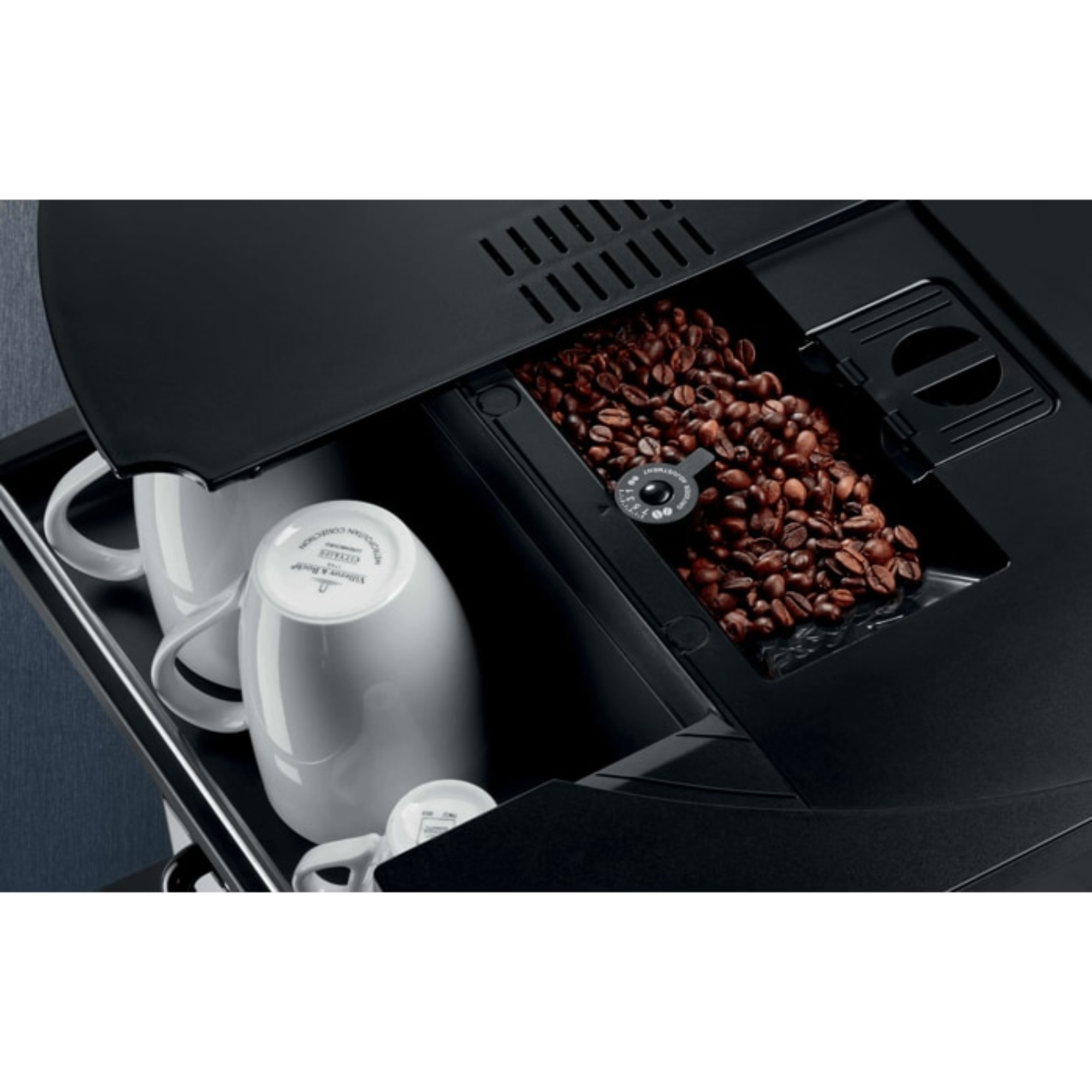 Кофемашина автоматическая Electrolux KBC85X, черный в TehnoAdept