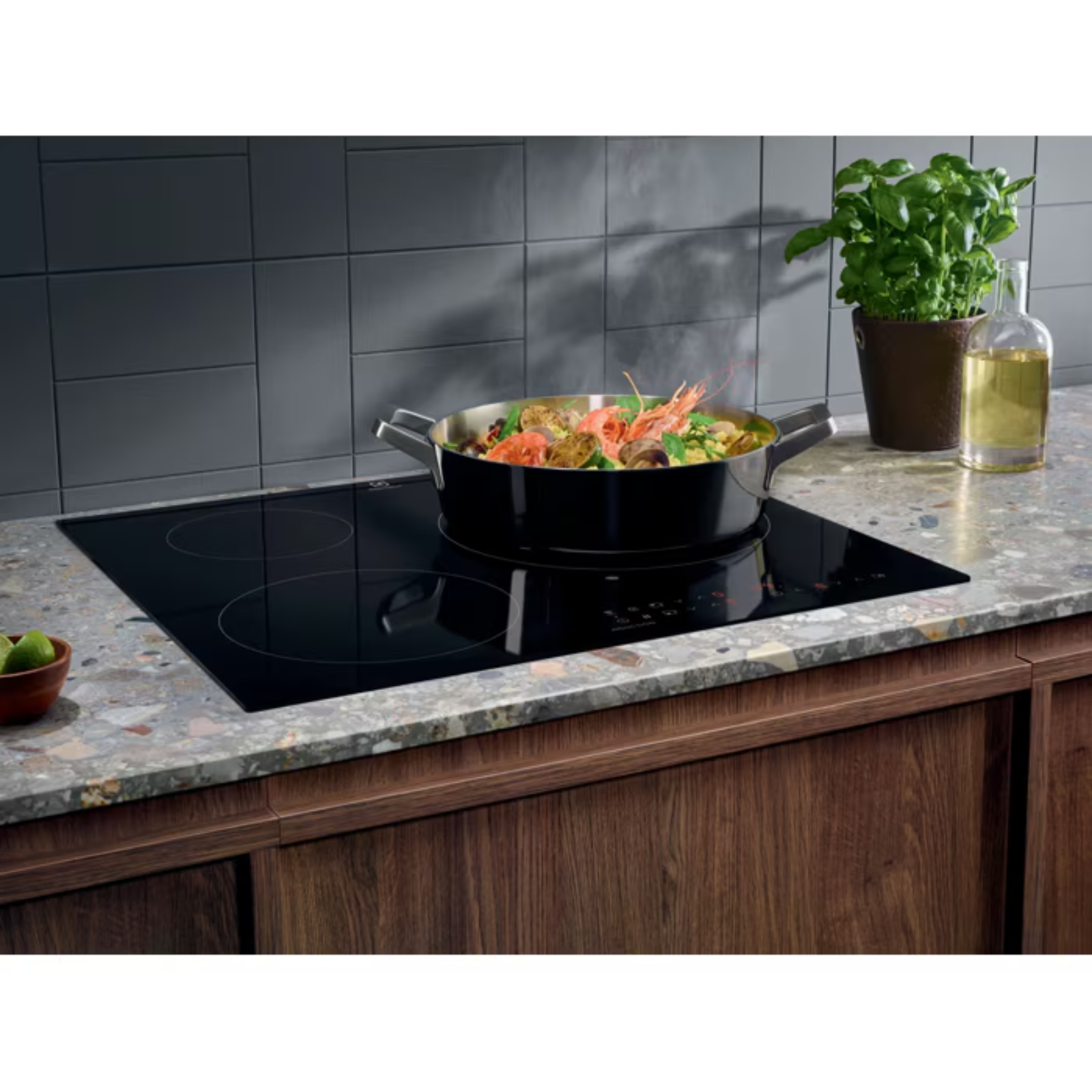 Варочная панель индукционная Electrolux LIT60336C, черный в TehnoAdept