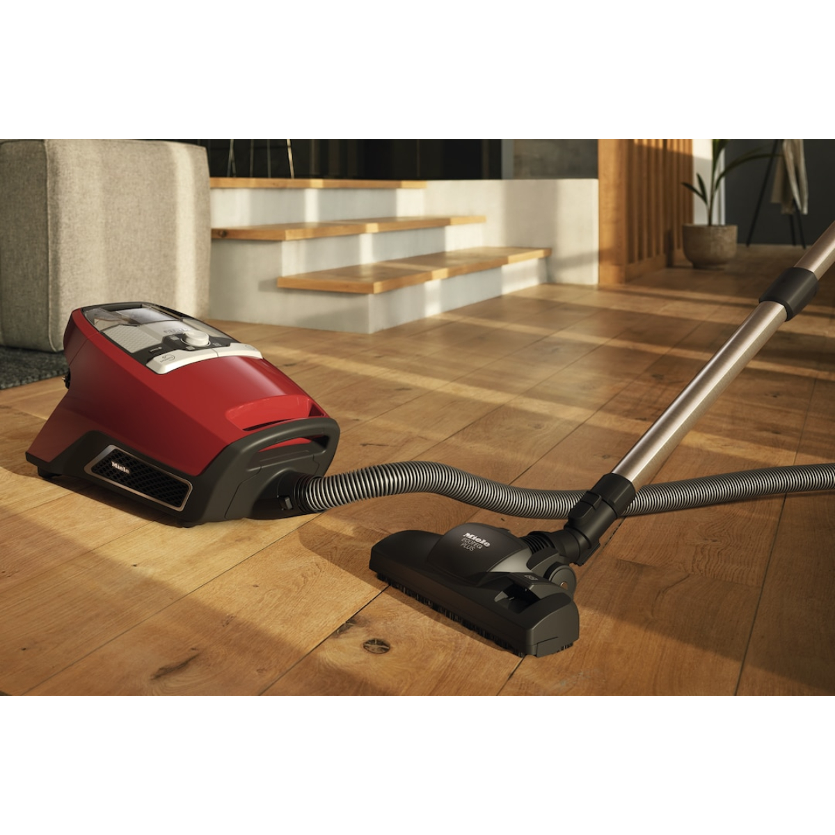 Пылесос Miele Blizzard CX1 Red Mango, манговый красный в TehnoAdept