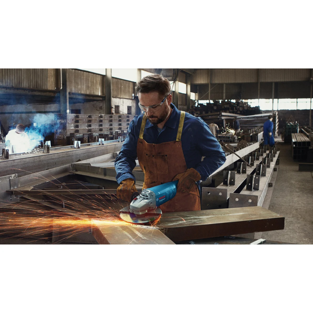Угловая шлифмашина (болгарка) Bosch GWS 2200-230 RSP 06018C1320 в TehnoAdept